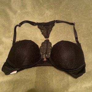 Victoria’s Secret bra